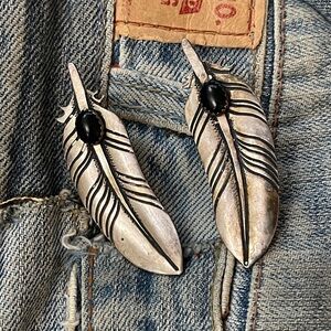 vintage Native American Silver and onyx  Feather earrings